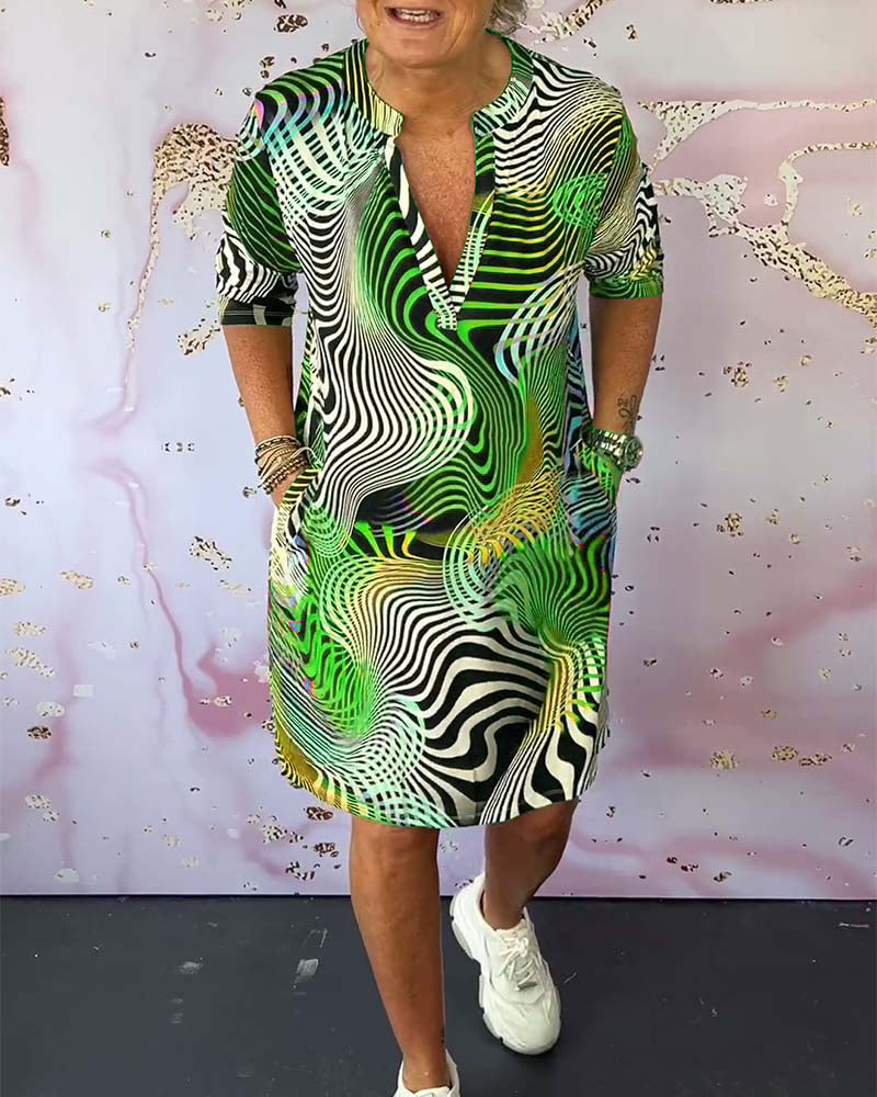Farah - Vestido colorido com decote em V