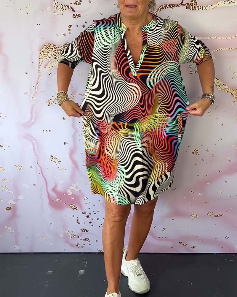 Farah - Vestido colorido com decote em V