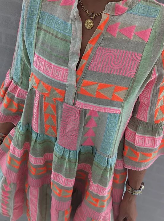 Julie – Vestido elegante e colorido