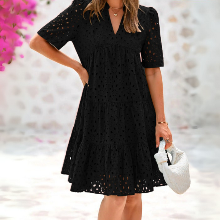 Mia - Vestido Elegante com Babados de Renda