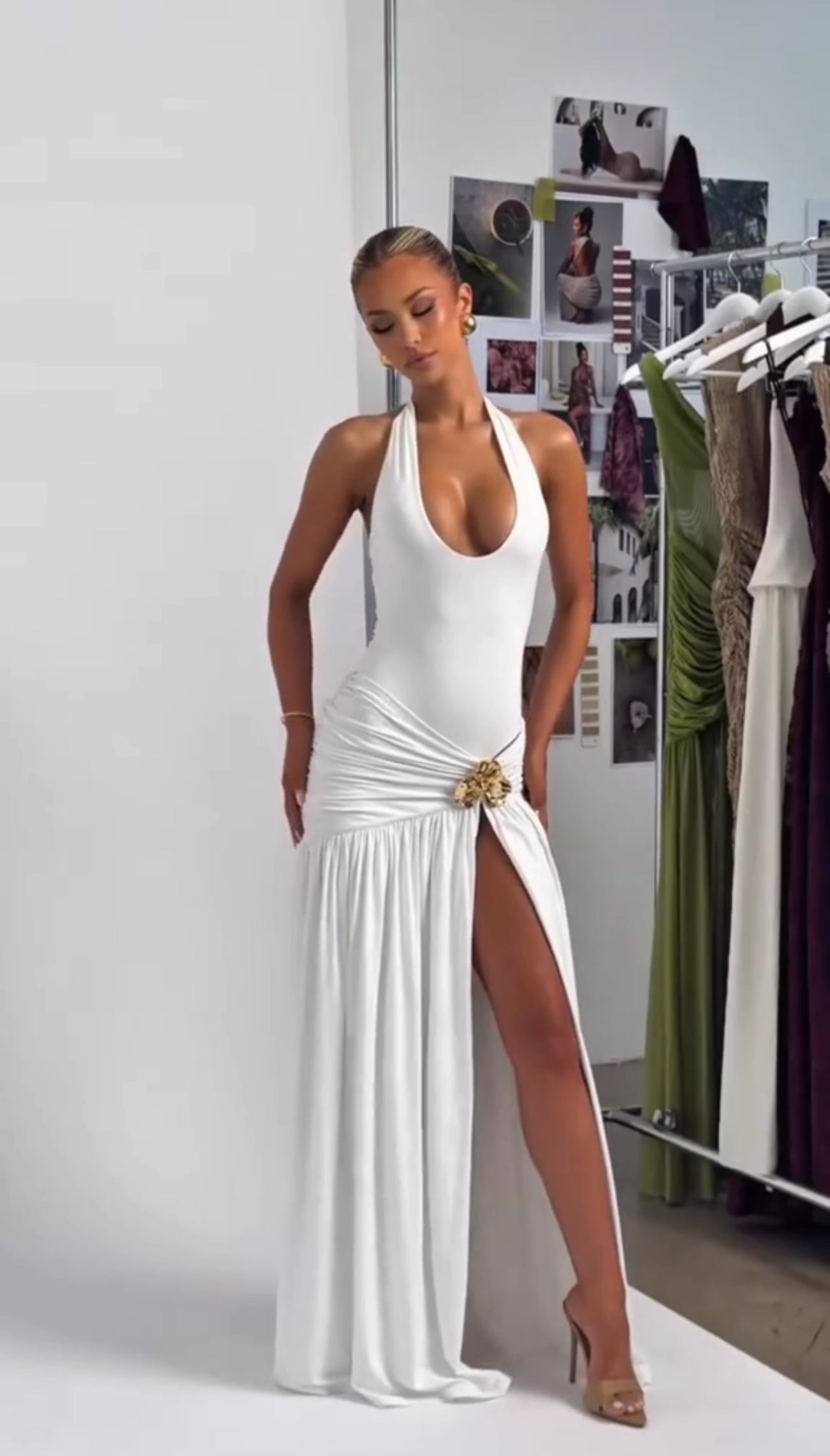 Michelle - Vestido Elegante com Fenda