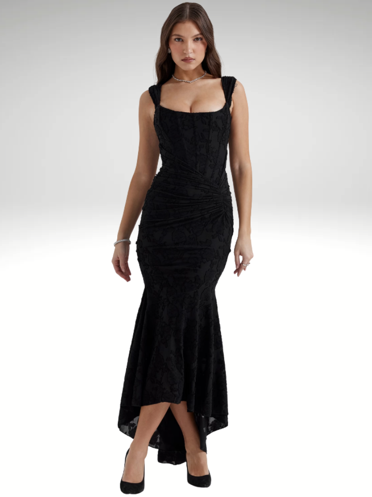 VESTIDO SEREIA EM RENDA LUXUOSA