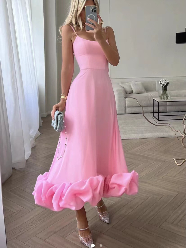 VESTIDO COM VOLANTES VIVIENNE