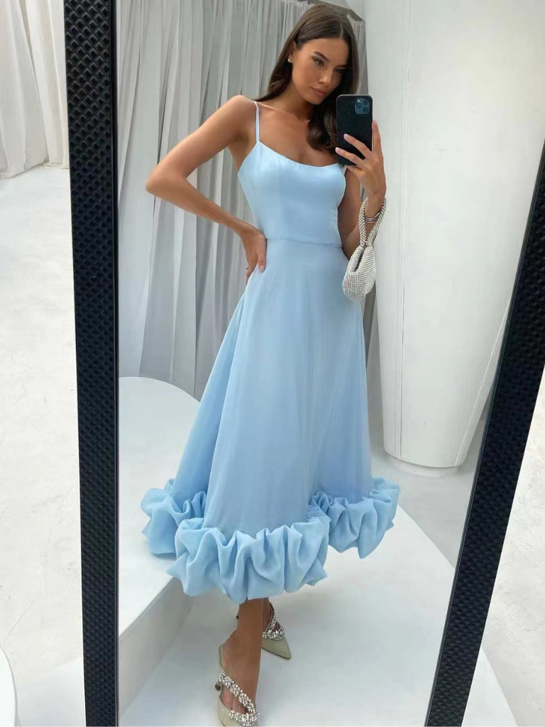 VESTIDO COM VOLANTES VIVIENNE