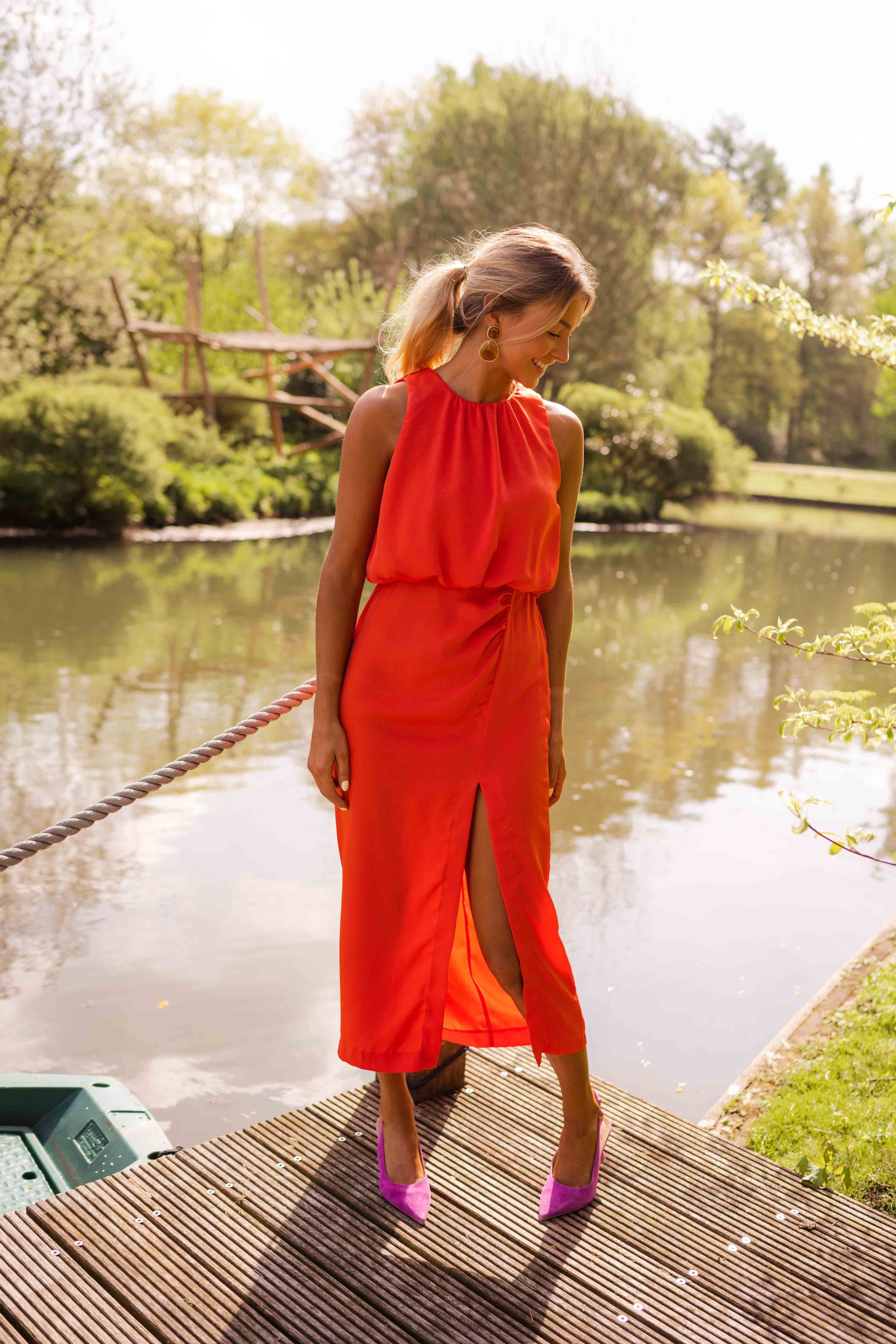 Yasmin – Vestido Midi Elegante