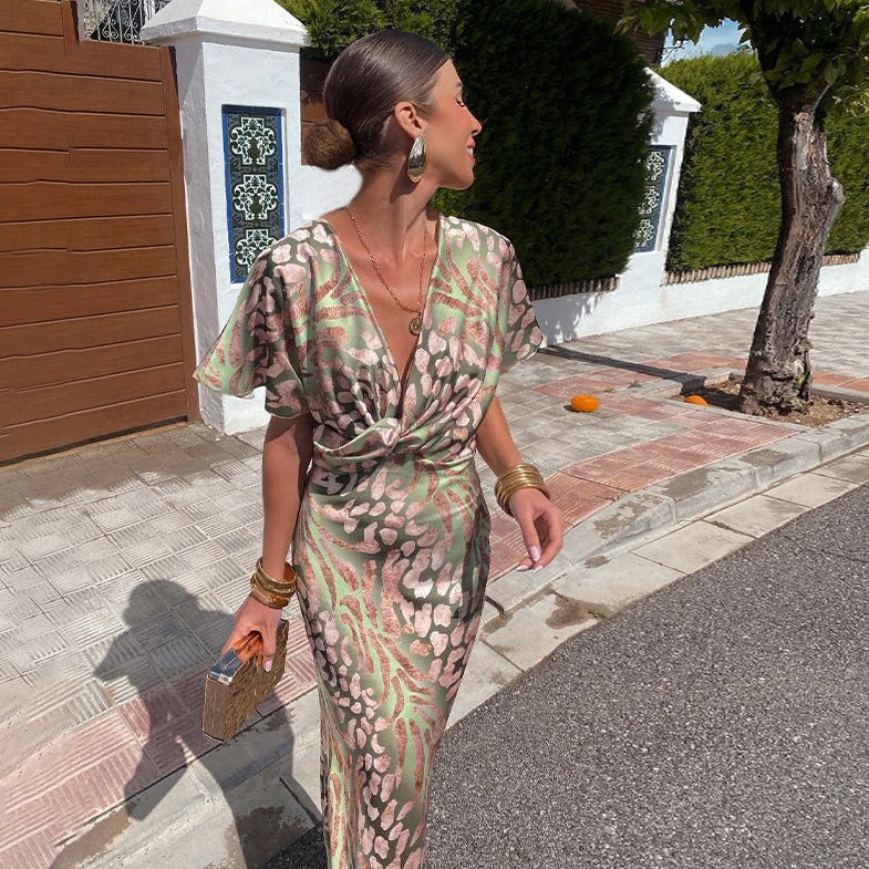 Kelsey - Robe longa com decote em V e acabamento torcido