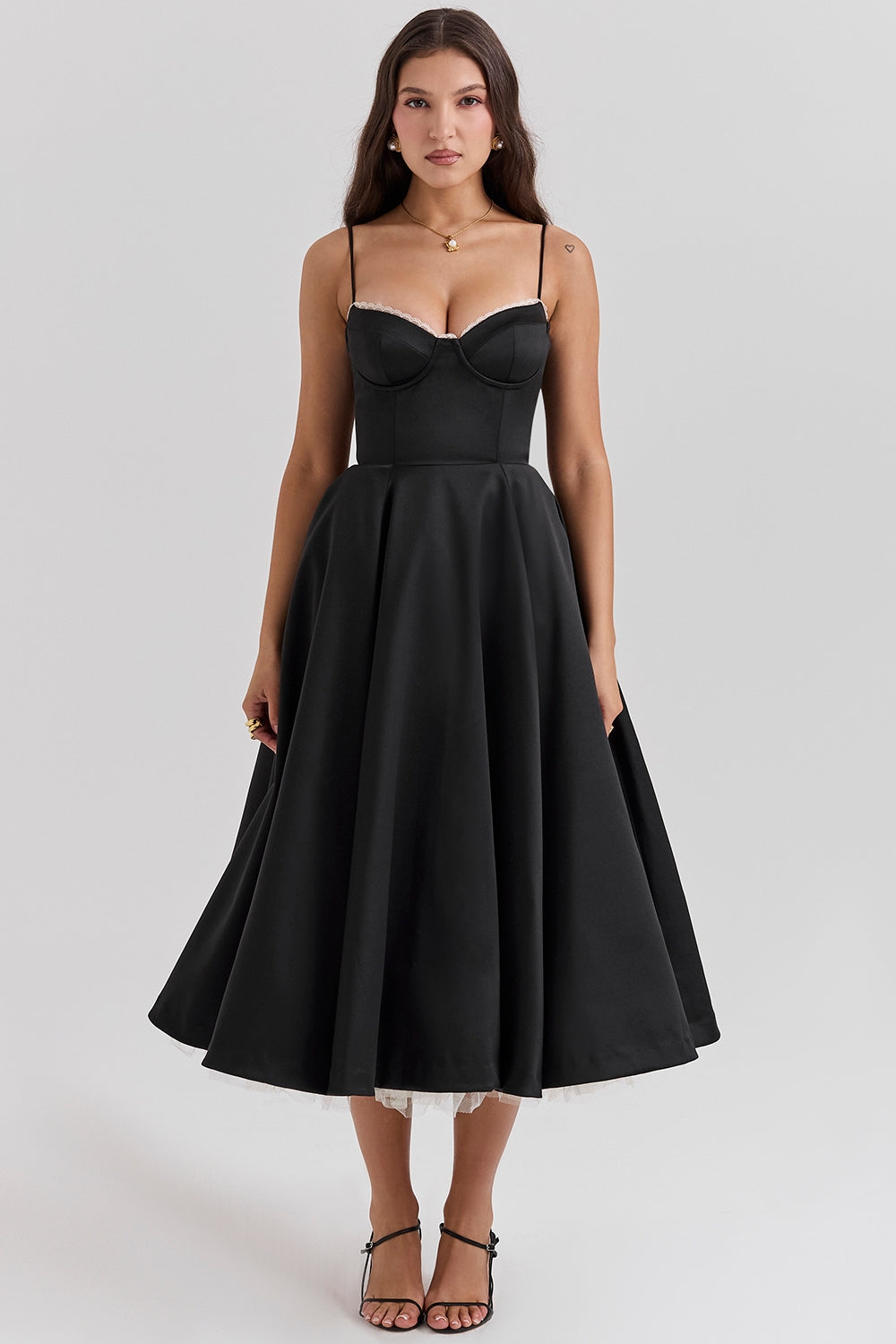 Cynthia - Vestido Midi Elegante de Tule